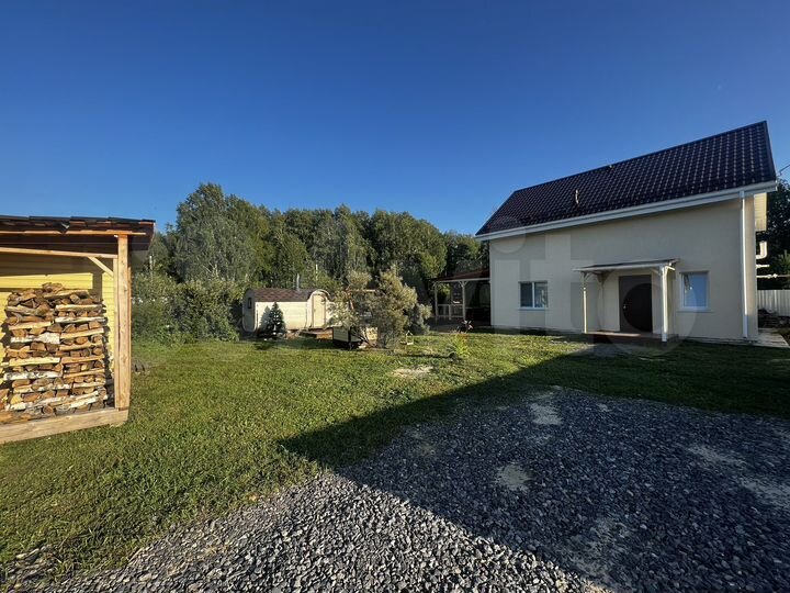 Дом 100 м² на участке 7 сот.