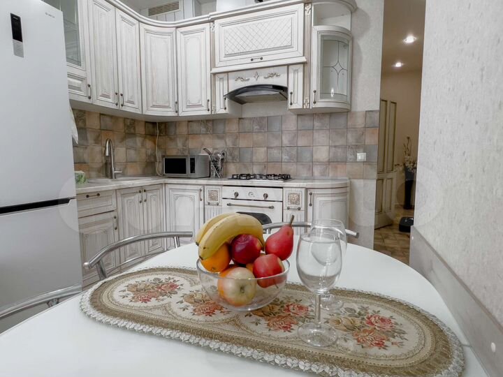 2-к. квартира, 60 м², 4/4 эт.