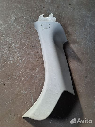 Обшивка стойки Skoda Fabia