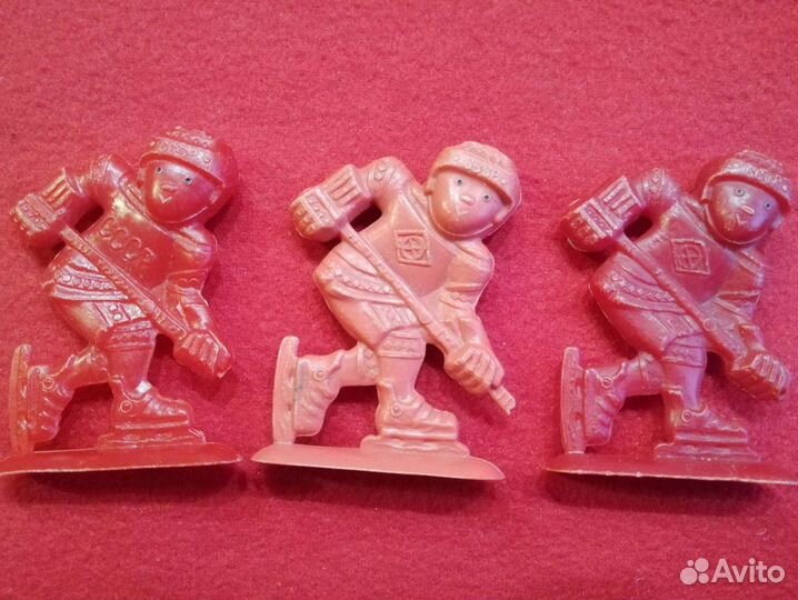 Советские пластмассовые хоккеисты