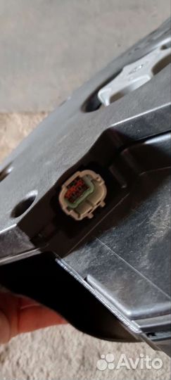 Сабвуфер в запасное колесо