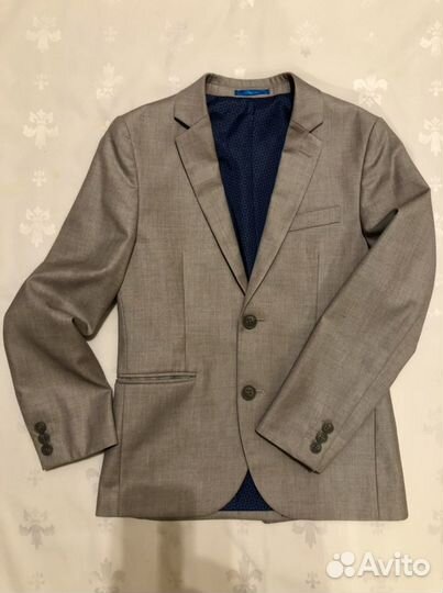 Пиджак для мальчика 146