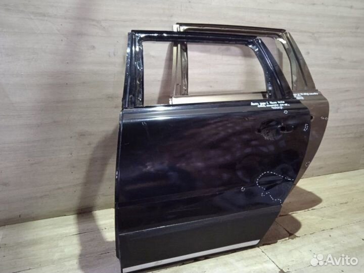 Дверь Volvo