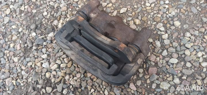 Суппорт УАЗ patriot