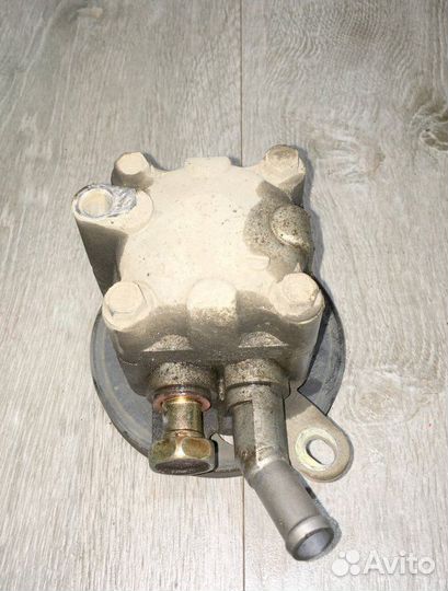 Насос гур Nissan Sunny FB15 1.5 QG15DE 2004