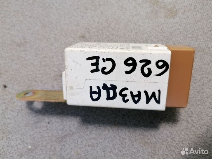 Реле стоп-сигнала Mazda 626 GE (1992-1997)