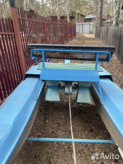 Катамаран Янтарь