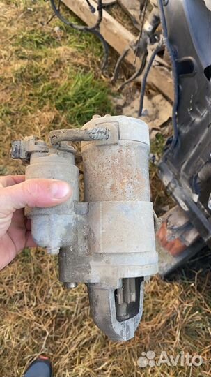 Стартер на Infiniti FX35 2009г