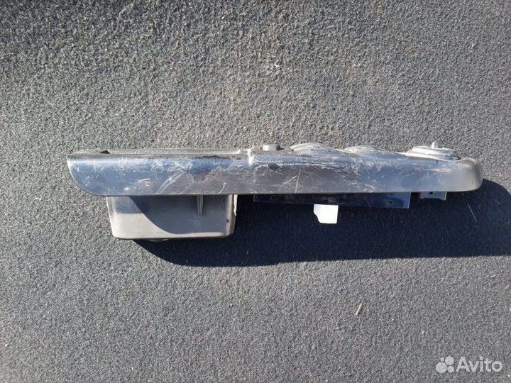 Блок управления стеклоподъемниками передний левый