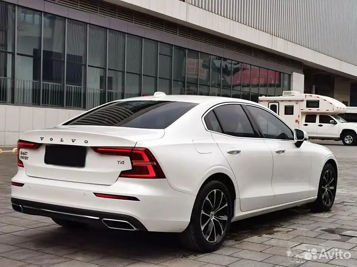 Volvo S60 2.0 AT, 2021, 18 000 км