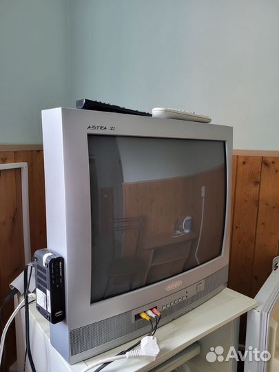 Телевизор б/у