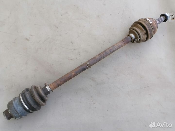 Полуось перед. прав.(привод) Renault 19 1992-2002