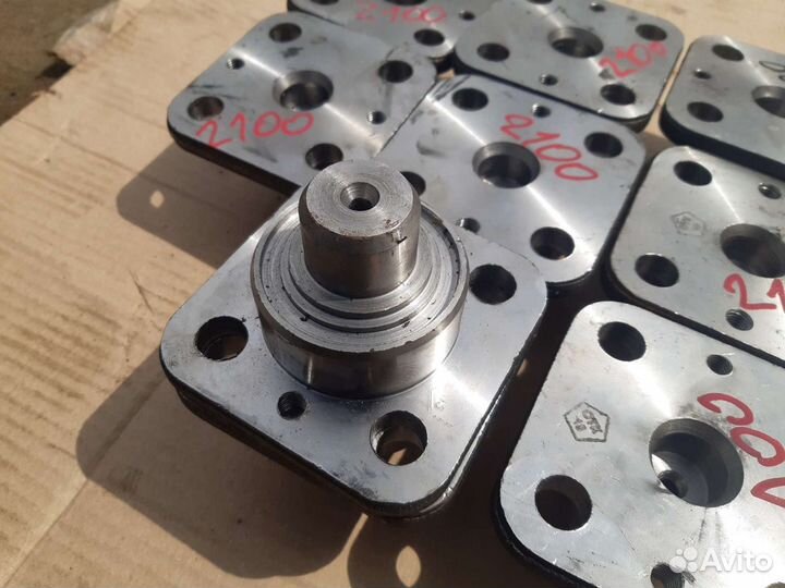 Ось подшипника пвм мтз