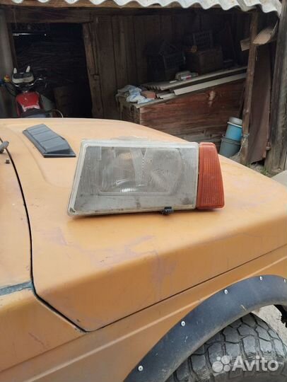 Продам левую фару на ваз 2109, 2108 и 21099