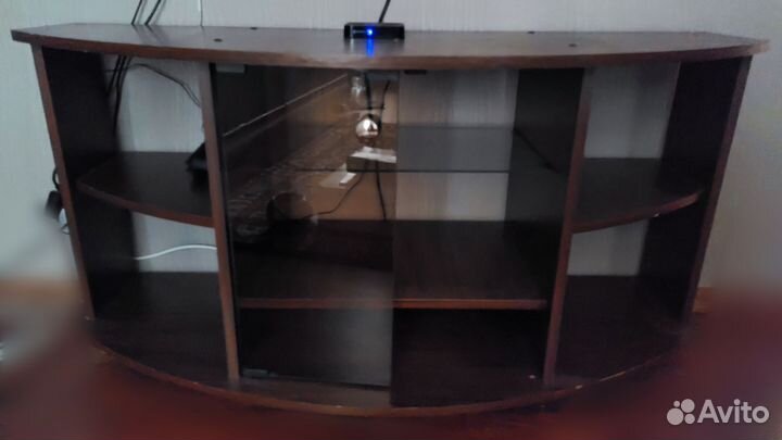 Тумба под телевизор