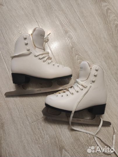 Коньки фигурные детские
