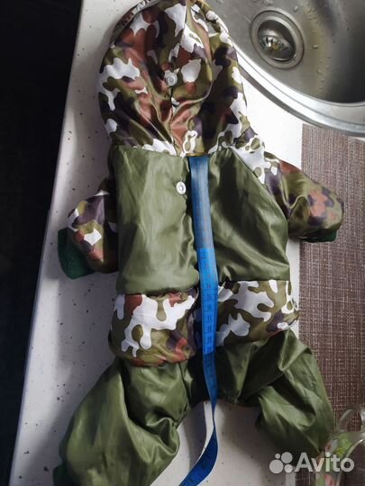 Комбинезон для маленькой собаки