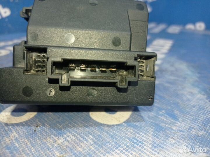 Замок зажигания Mercedes-Benz W211 универсал