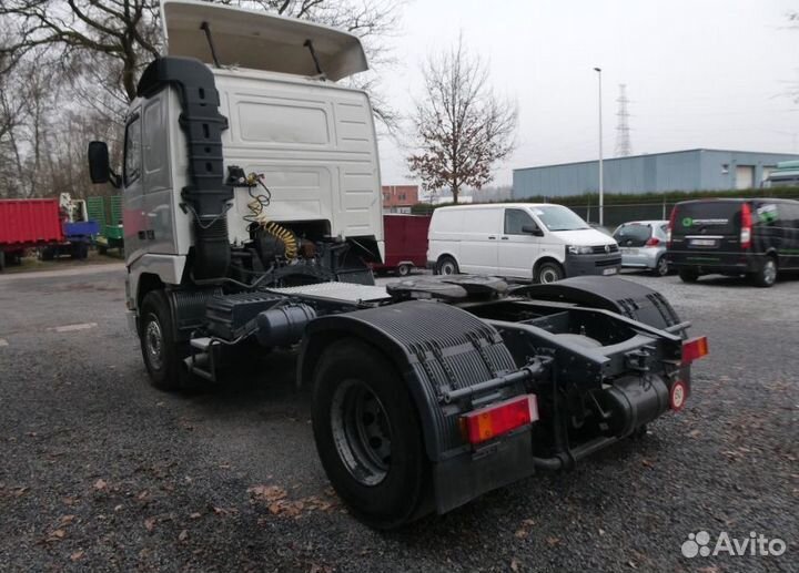 Pазбираем грузовик Volvo FH 1993-1999