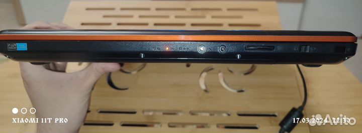 Ноутбук lenovo