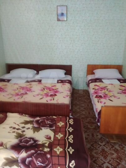 Комната 12 м² в 6-к., 1/2 эт.