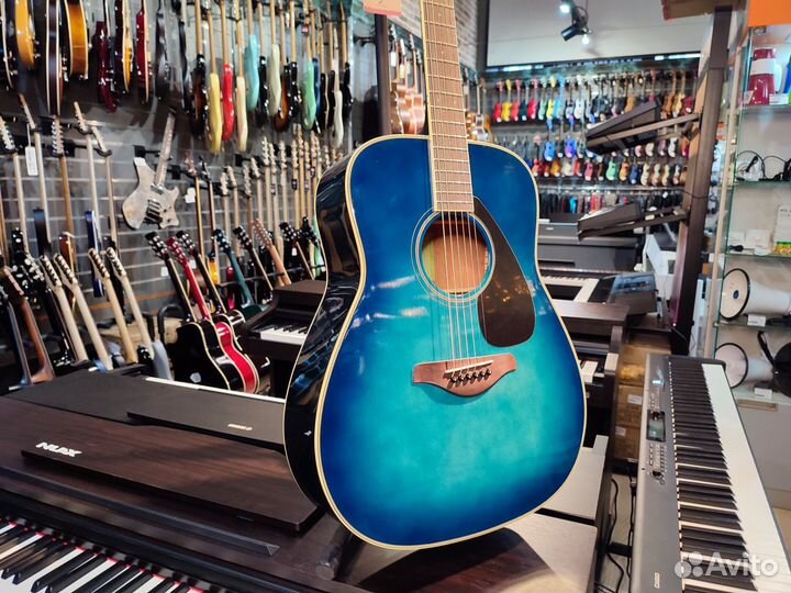 Yamaha FG820 Sunset Blue - акустическая гитара