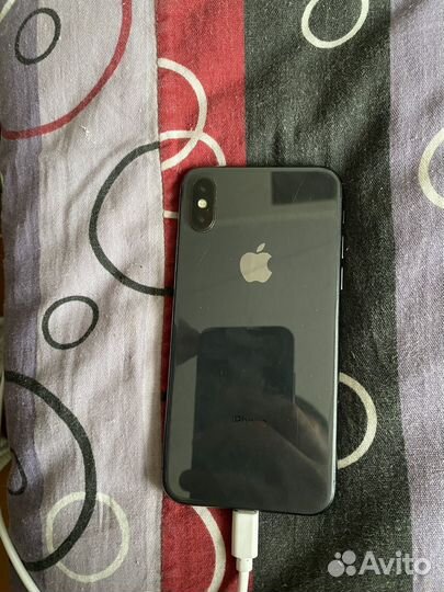 iPhone X, 64 ГБ