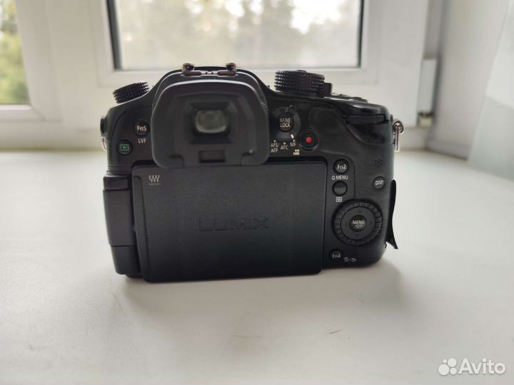 Видеокамера panasonic gh4