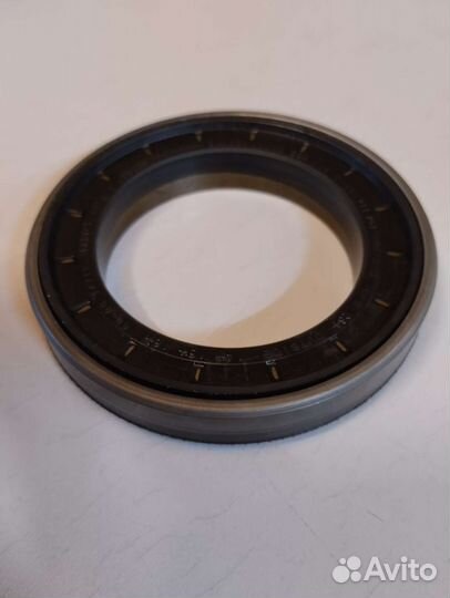 Сальник хвостовика заднего моста Ивеко Дейли