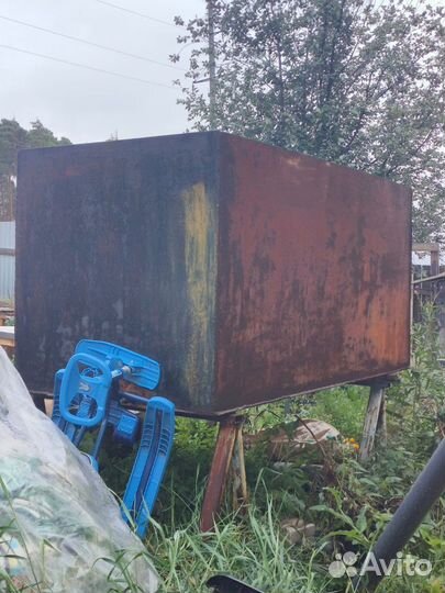 Бак для воды металлический