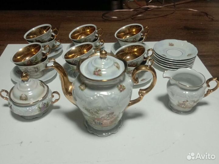 Сервиз чайный Мадонна, Пастушка позолота 12 персон