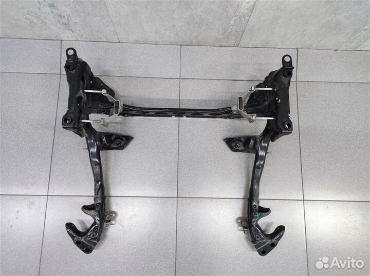 Подрамник передний Audi A6 C7 Allroad