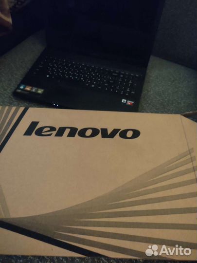 Ноутбук lenovo