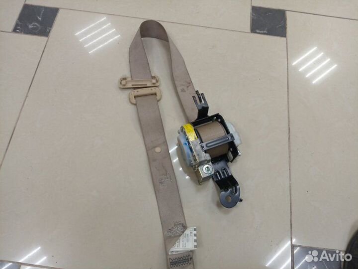 Ремень безопасности задний левый Lexus Ls460 USF40