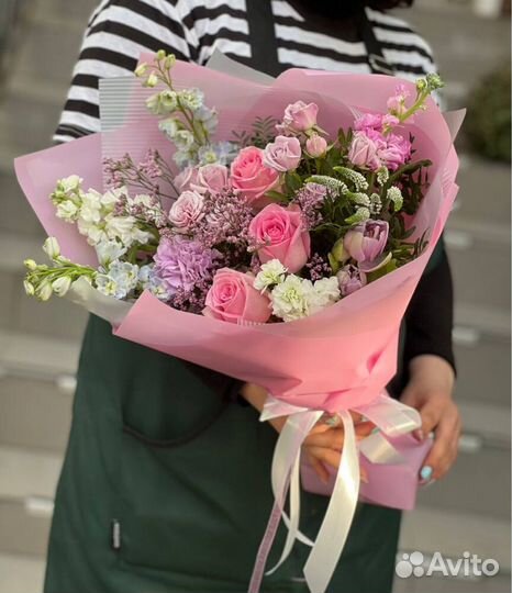 Доставка или самовывоз букетов под заказ