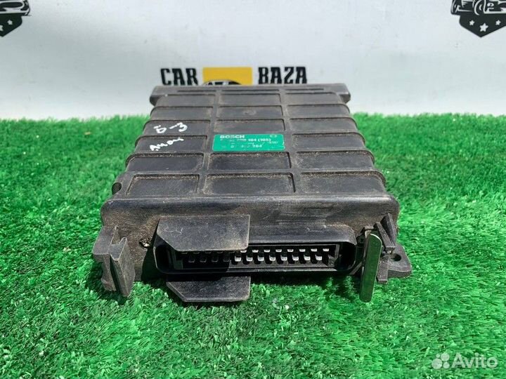 Блок управления двигателем Audi 80