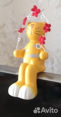 Фигурка декоративная на полку