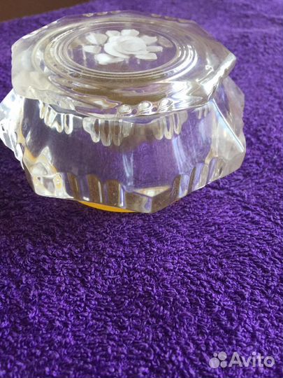 Шкатулка пудренница. Розы. СССР. 60е