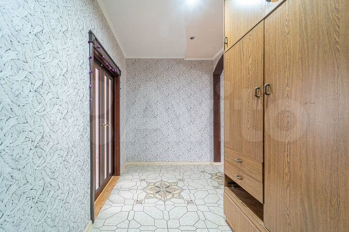 Дом 218 м² на участке 12 сот.