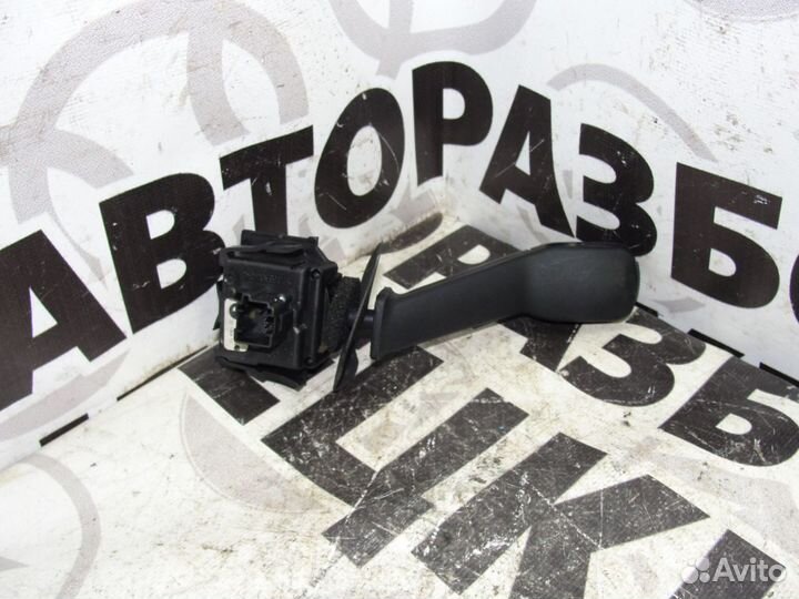 Подрулевой переключатель (поворотники) BMW 5-Serie