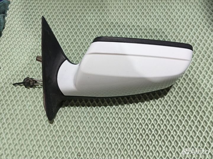 Зеркало левое лада гранта