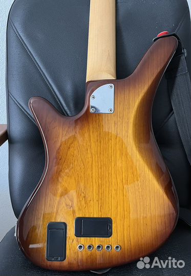 Бас гитара Carvin SB5000 bass