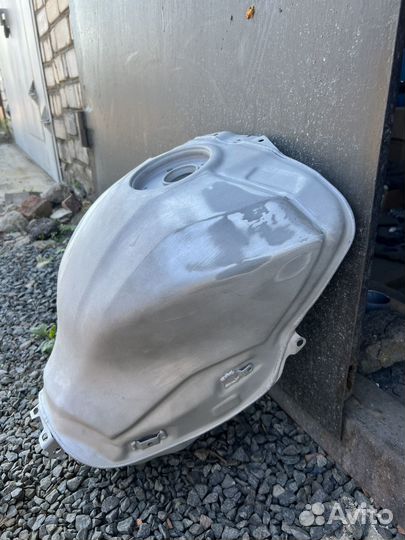 Бак Yamaha R1 2015+