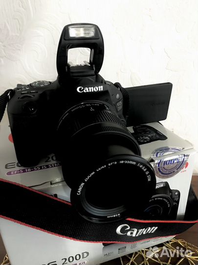 Canon EOS 200D STM 18-55 Kit