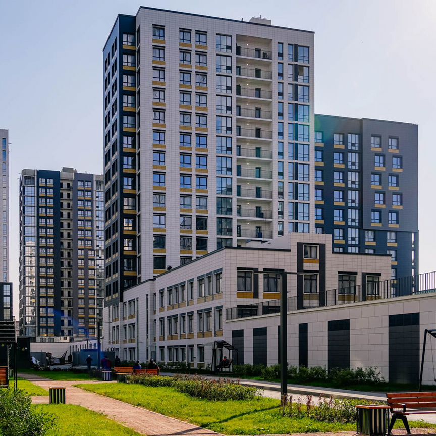 3-к. квартира, 98,6 м², 13/18 эт.