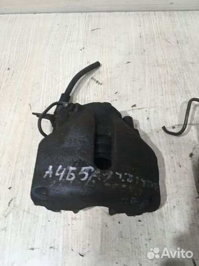 Суппорт тормозной передний правый Ауди А4 Б5