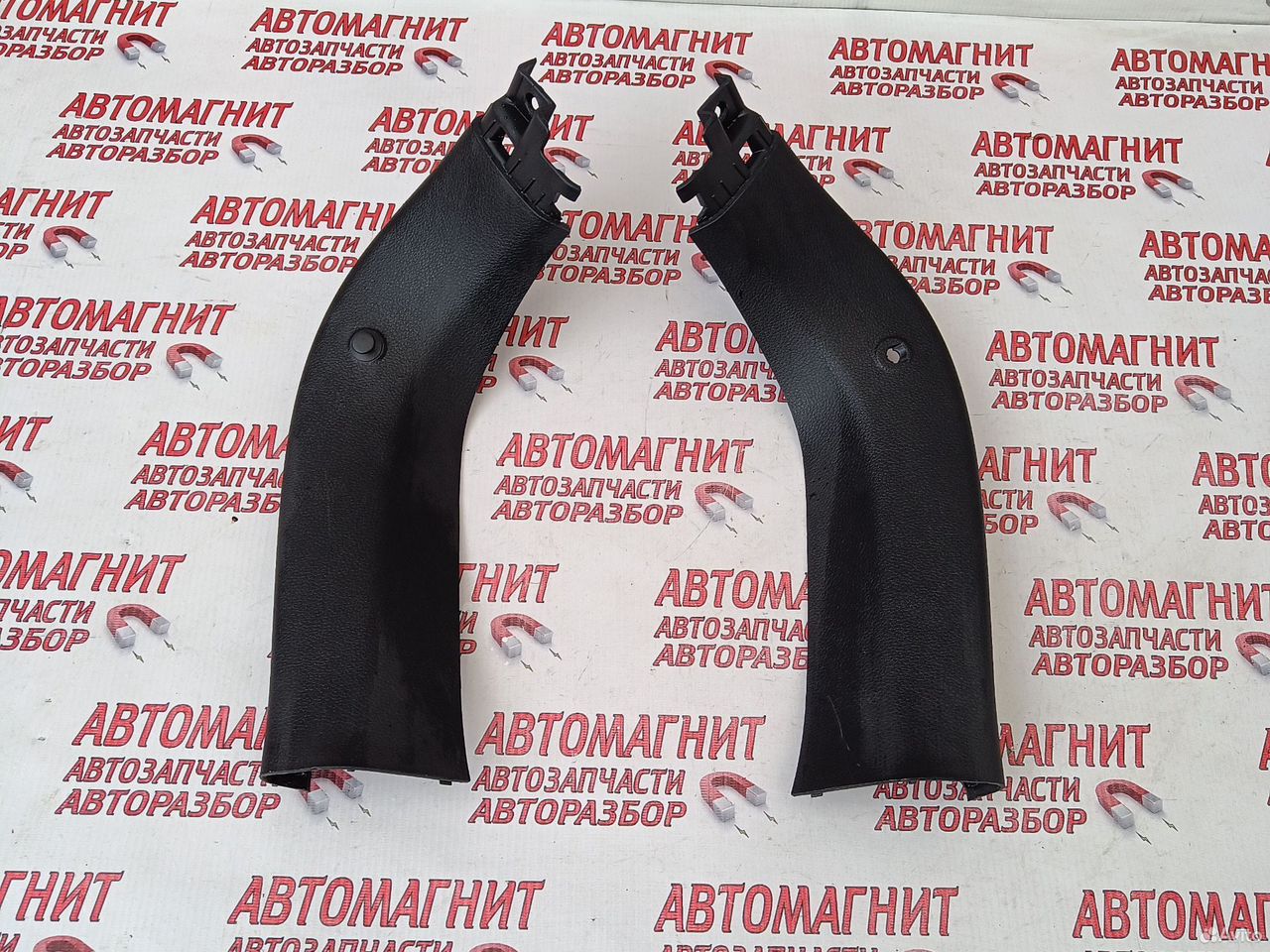 Обшивка крышки багажника Киа Селтос Seltos