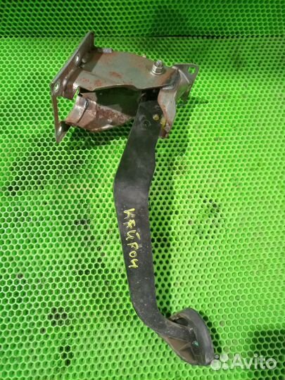 Педаль тормоза SsangYong Kyron Actyon