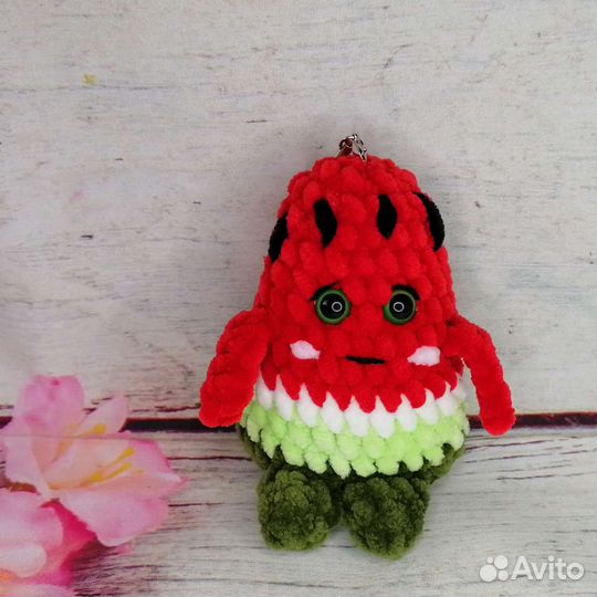 Арбузик Брелок плюшевый