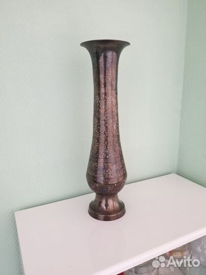 Ваза металлическая